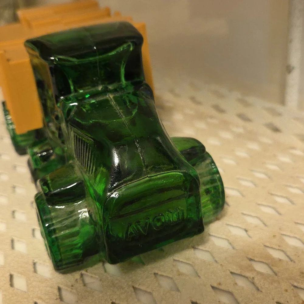 Vintage Avon Big Mack Oland After Shave Decanter Bottle Green Truck FULL 6 oz.